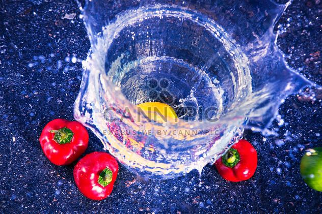 Pepper with water splash - image #182885 gratis