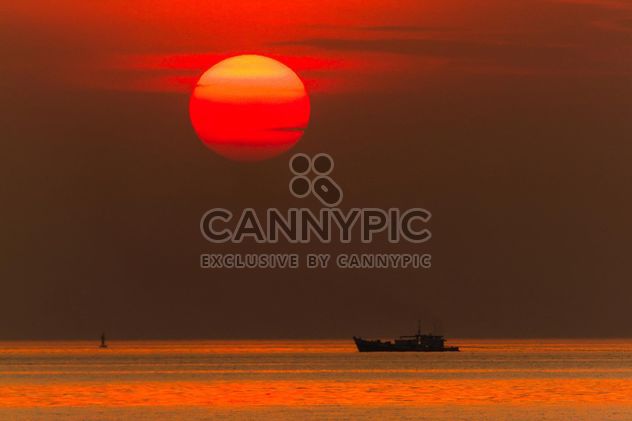 Red sunset sun - image #183935 gratis