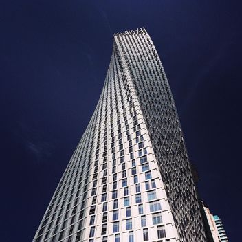 View of modern skyscraper - Free image #184065