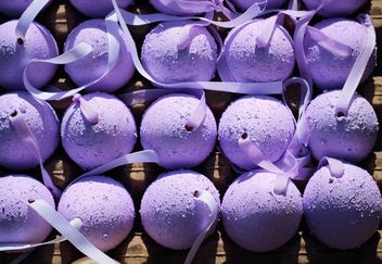 beautiful purple easter eggs - image gratuit #187505 