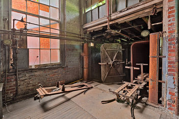 Abandoned Lonaconing Silk Mill - HDR - image gratuit #324775 