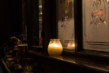 Covent Garden Pub Night Light - image gratuit #326375 