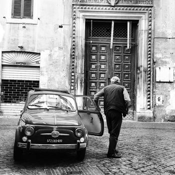 Old Fiat 500 car - image #331095 gratis