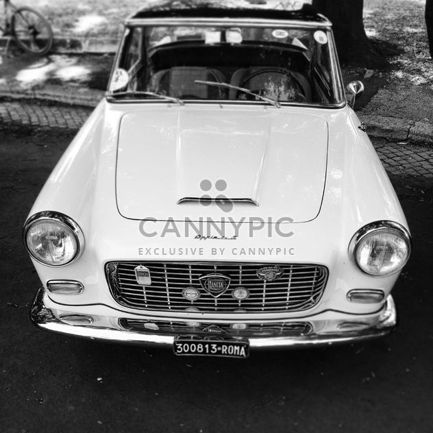 Old Lancia car - image #331605 gratis