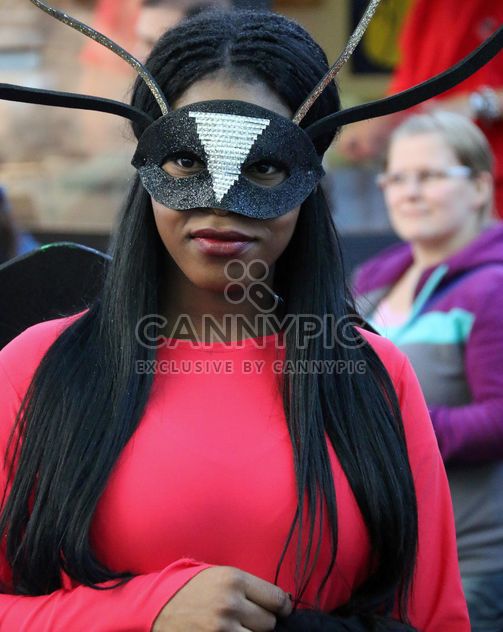 people in masks on carnival - image #333725 gratis
