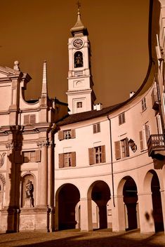 Architecture of italian church - Free image #334715