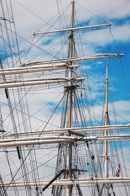 A three-masted ship in Norway - бесплатный image #344025