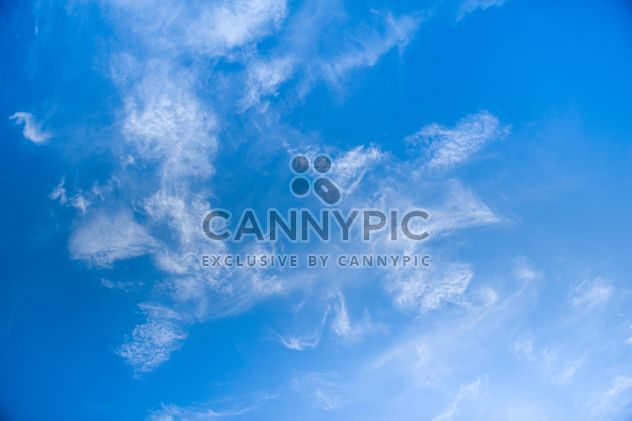 White clouds on blue sky - бесплатный image #344225