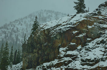 April Snow in the Sierra Nevada Mountains - бесплатный image #435655