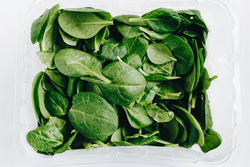 Top view of fresh spinach on white background. - Free image #452975