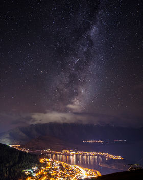 Milky way above Queenstown New Zealand - бесплатный image #455485