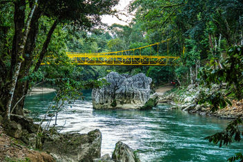 A Yellow Bridge Overpassing the Cahabon River - бесплатный image #458455