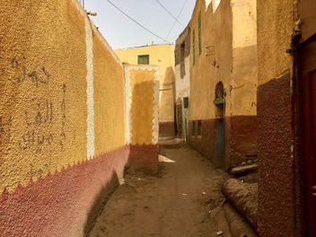 Egyptian houses - Elephantine Island, Aswan, Egypt - бесплатный image #458475