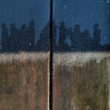 False flag (frost and blue cast on a wooden bench) - Free image #458555