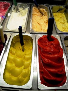 Gelato, World's Best Ice cream: The Real Reason that So Many People go to Italy. PS What is You Favorite Flavor? - image gratuit #460915 