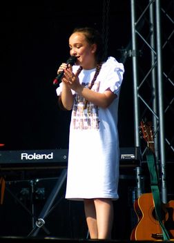 Fantastic young singer at the Newcastle Mela 2019 - Free image #464035