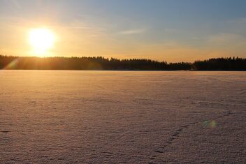 Frosty lake view - image #495505 gratis