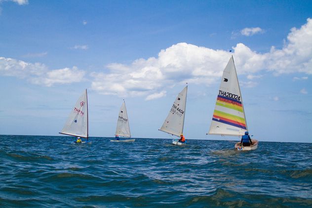 Unidentified sailing competitors - image #198045 gratis