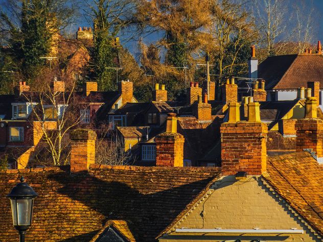 Roofs of brick cottages - image #198345 gratis