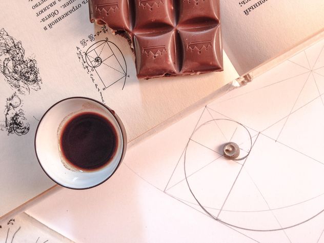 cup of coffee with chocolate - image #198915 gratis