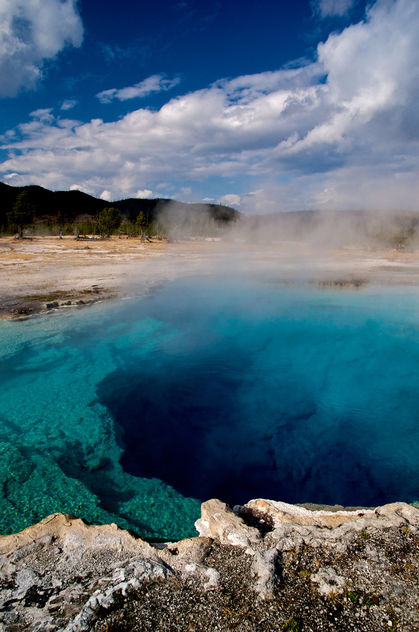 Turqoise Pool, Yellowstone - image #280535 gratis