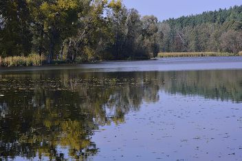 Autumn lake - image #280935 gratis