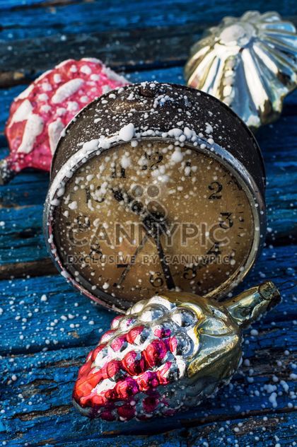 Christmas decorations and old clock - image #302045 gratis