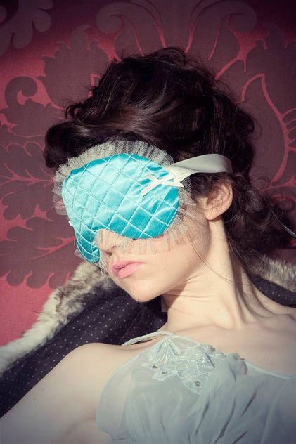 Chantily Silk Mask in teal - image gratuit #309155 