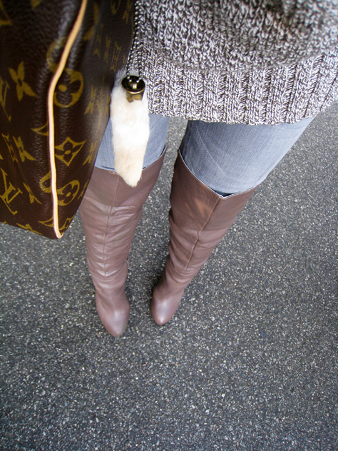 taupe over the knee boots+gray jeans+chunky knit sweater+louis vuitton speedy bag - image gratuit #314515 