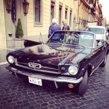 Black Ford Mustang car - image gratuit #331035 