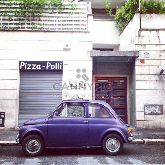 Old Fiat 500 Roma car - image gratuit #331425 
