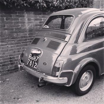Old Fiat car - бесплатный image #331705