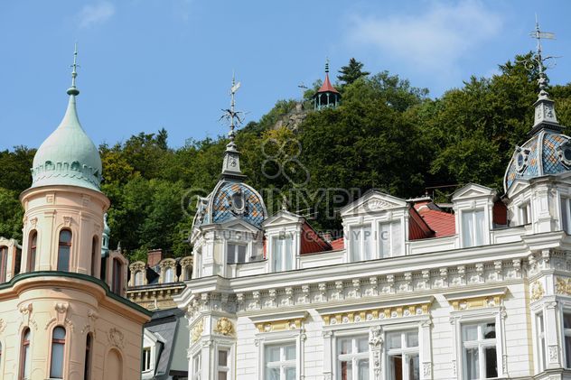 Traditional Czech architecture in Karlovy Vary - image gratuit #348515 