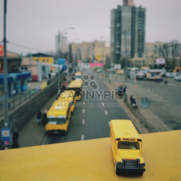 Miniature school bus - image gratuit #363665 