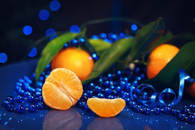 Christmas decor with mandarins - image gratuit #385165 