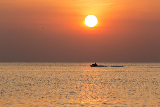 Jetski at sunset XOKA9593 - Kostenloses image #411405