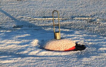 Frosty Buoy in ice - бесплатный image #495545
