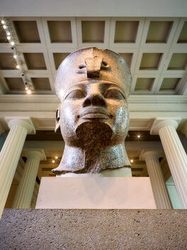 Colossal granite head of Amenhotep III in the British Museum, London - бесплатный image #503825